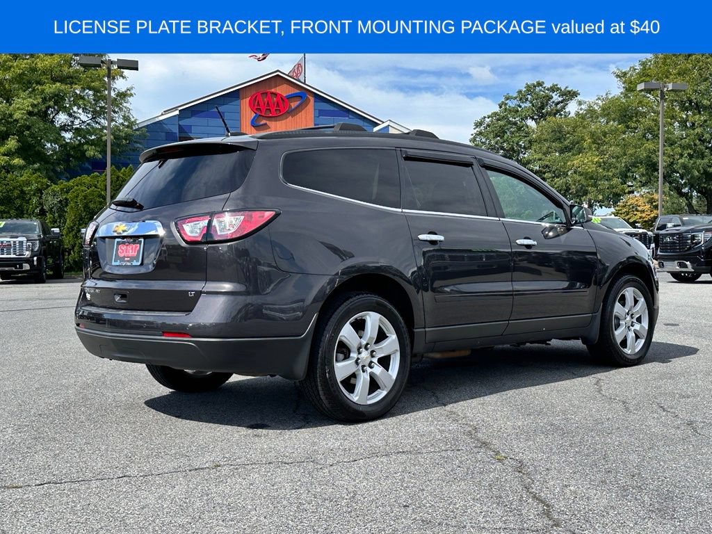 Used 2017 Chevrolet Traverse LT w/ Style and Technology Package AWD/4WD image 10