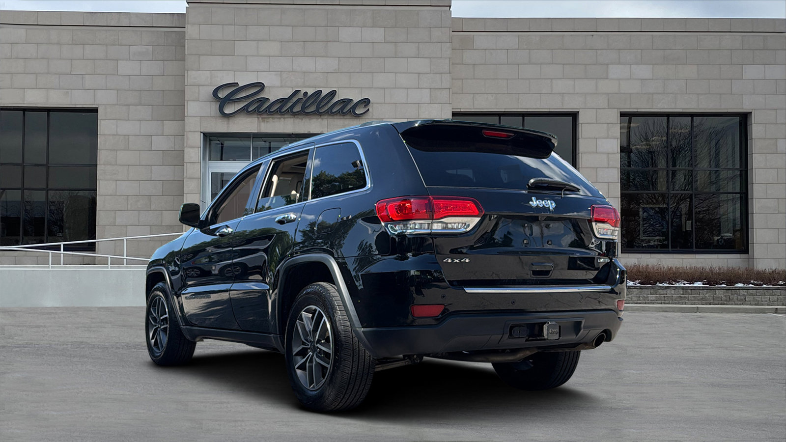 Used 2020 Jeep Grand Cherokee Limited w/ Luxury Group II AWD/4WD image 4