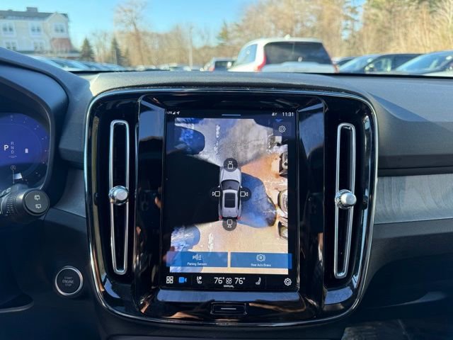 Certified 2024 Volvo XC40 B5 Plus w/ Protection Package Premier image 29