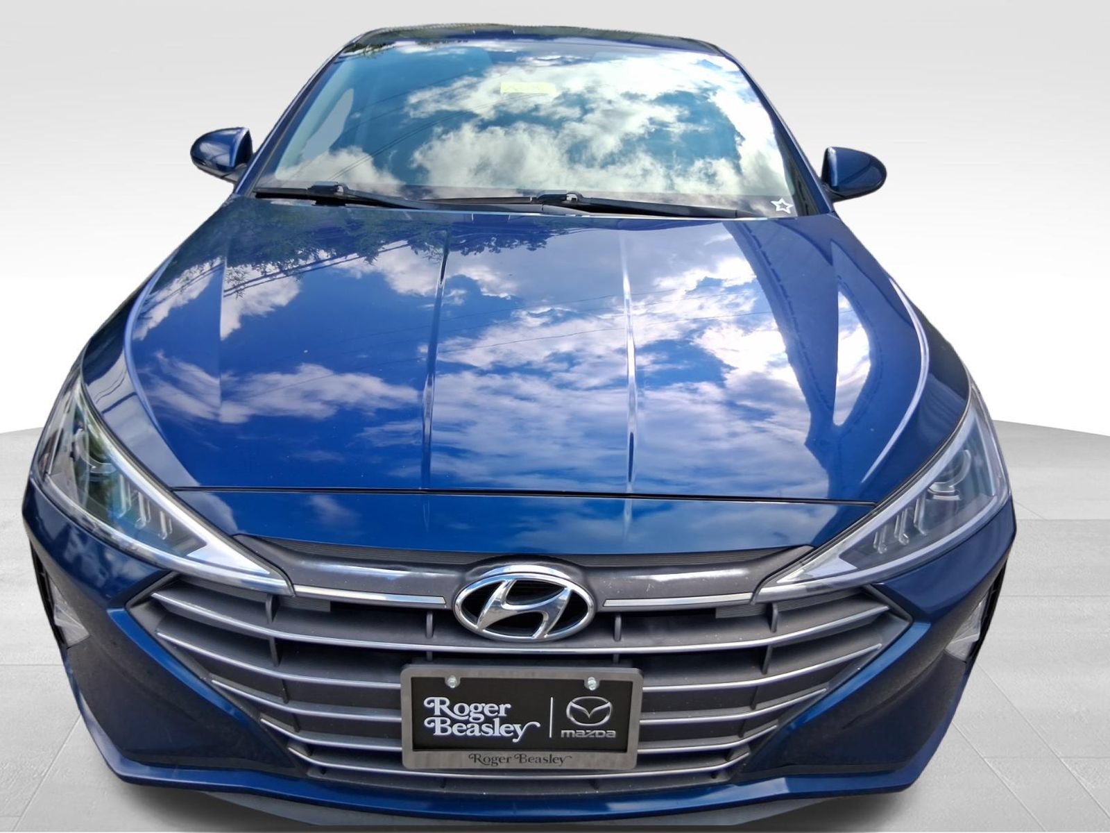 Used 2019 Hyundai Elantra SEL FWD image 2