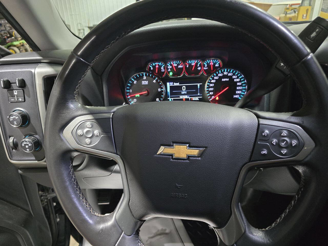 Used 2018 Chevrolet Silverado 1500 LT w/ All Star Edition image 38