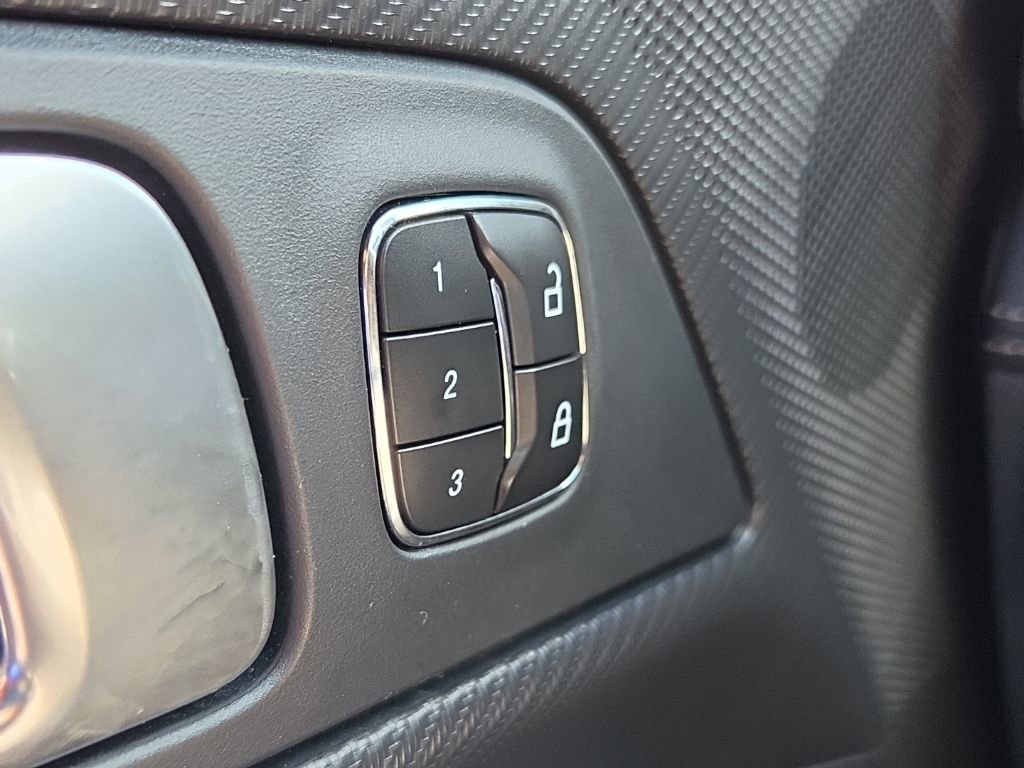 Used 2025 Ford Mustang GT Premium image 36