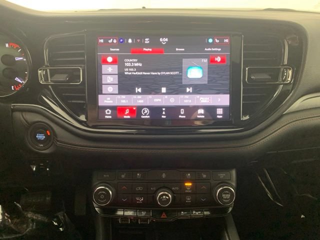 Used 2025 Dodge Durango R/T AWD/4WD image 3