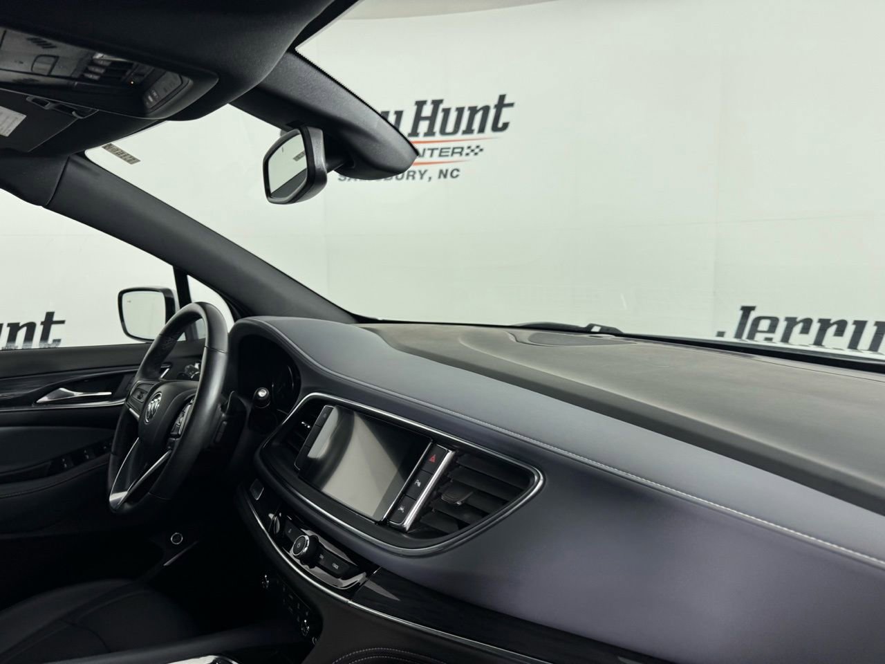 Used 2023 Buick Enclave Essence w/ Experience Buick Package image 34