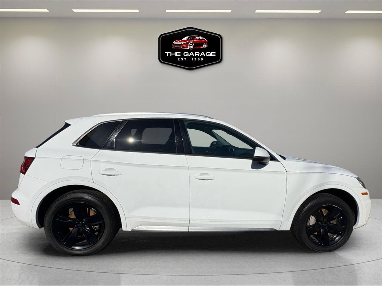 Used 2018 Audi Q5 2.0T Premium AWD/4WD image 9