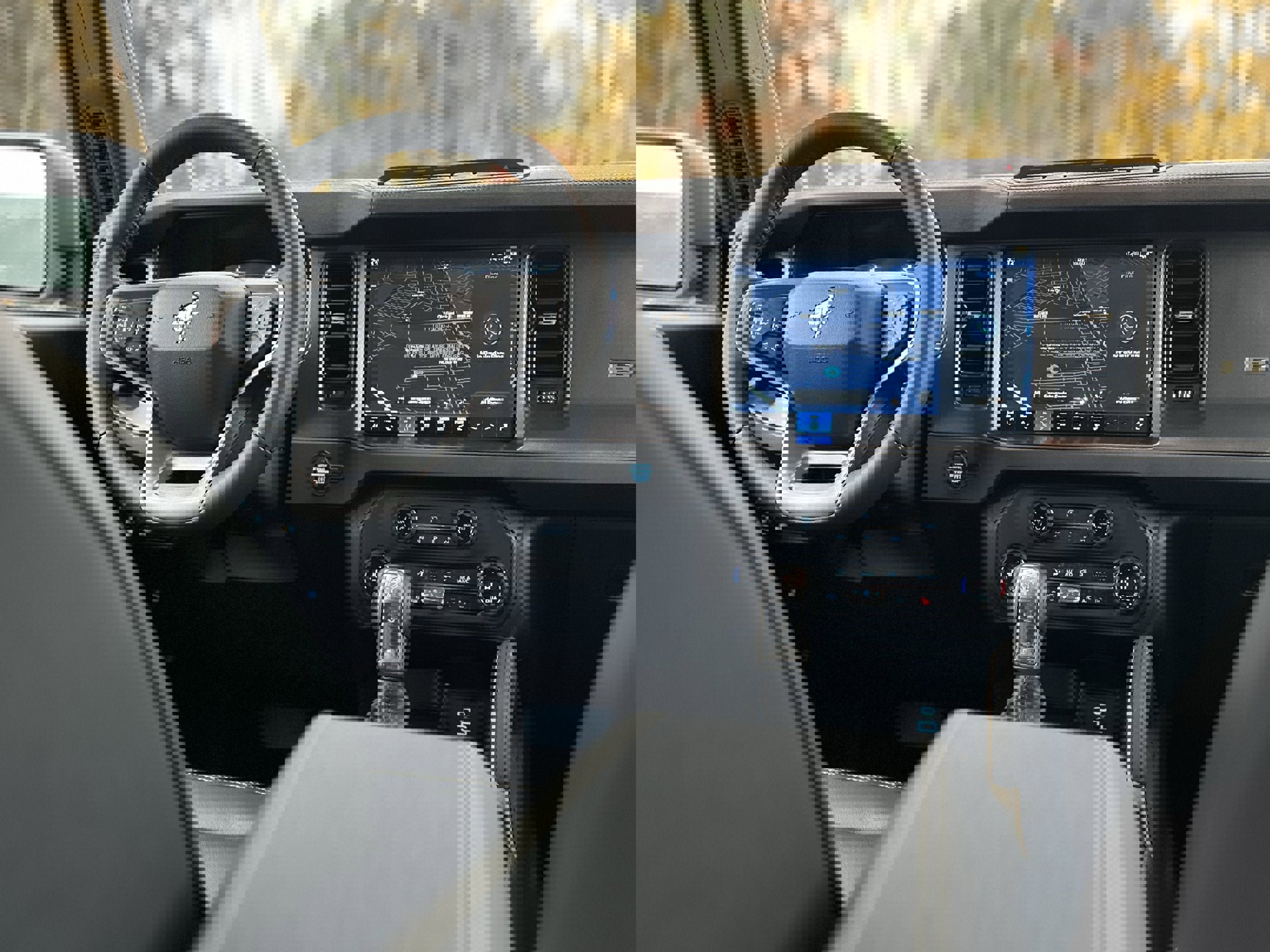 New 2025 Ford Bronco Badlands image 2