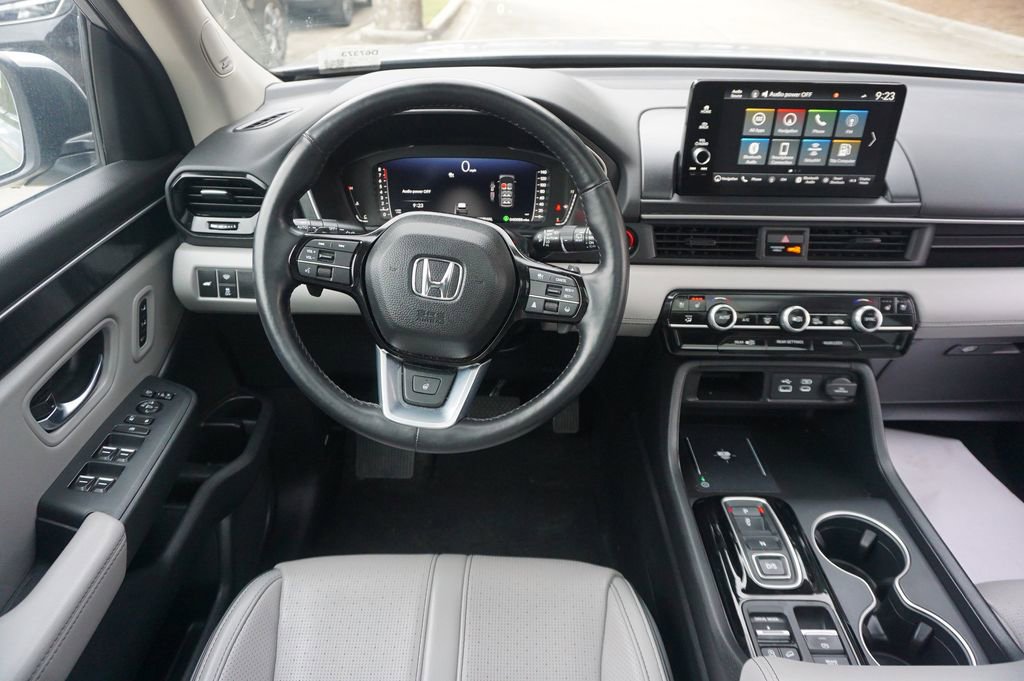 Used 2024 Honda Pilot Elite image 6