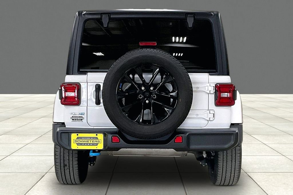 Used 2023 Jeep Wrangler Unlimited Sahara w/ Cold Weather Group image 4