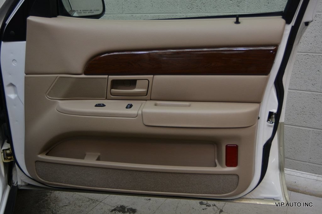 Used 2003 Mercury Grand Marquis GS RWD image 12