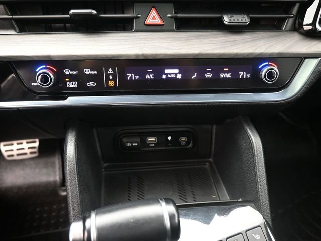 Used 2023 Kia Sportage X-Pro image 3