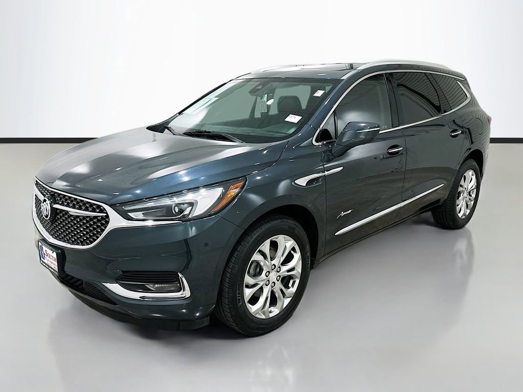 Used 2020 Buick Enclave Avenir w/ Avenir Technology Package FWD image 3