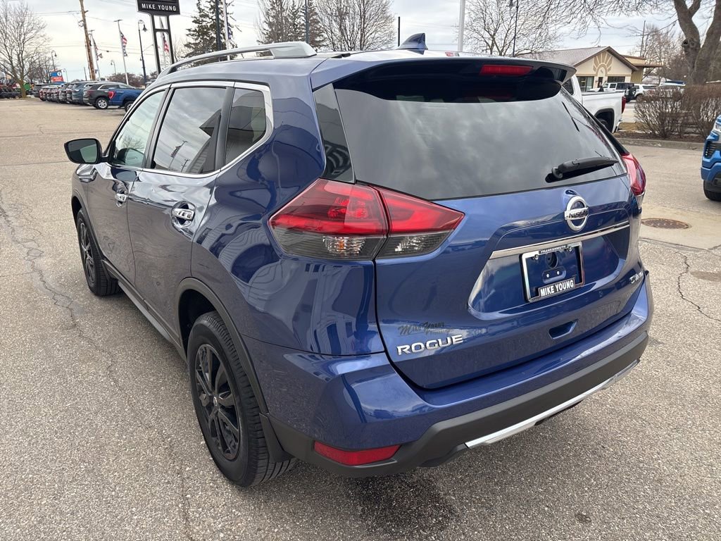 Used 2020 Nissan Rogue SV image 7