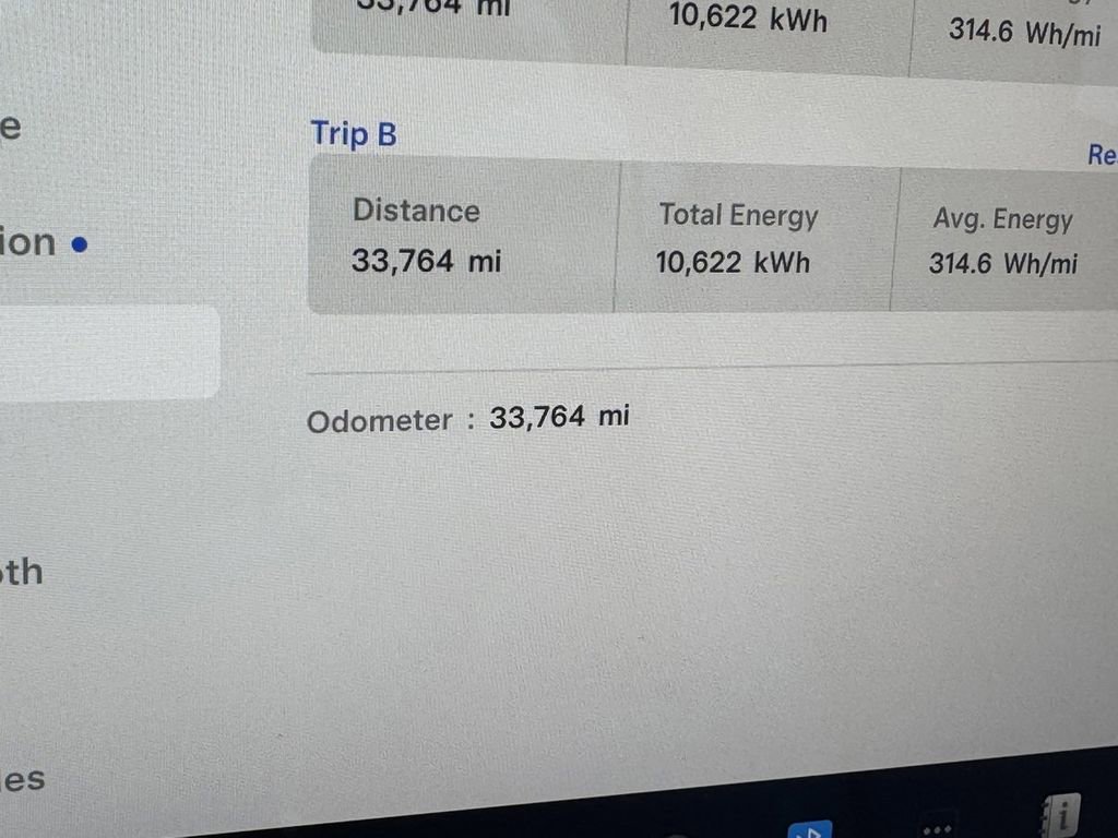 Used 2022 Tesla Model X Base image 23