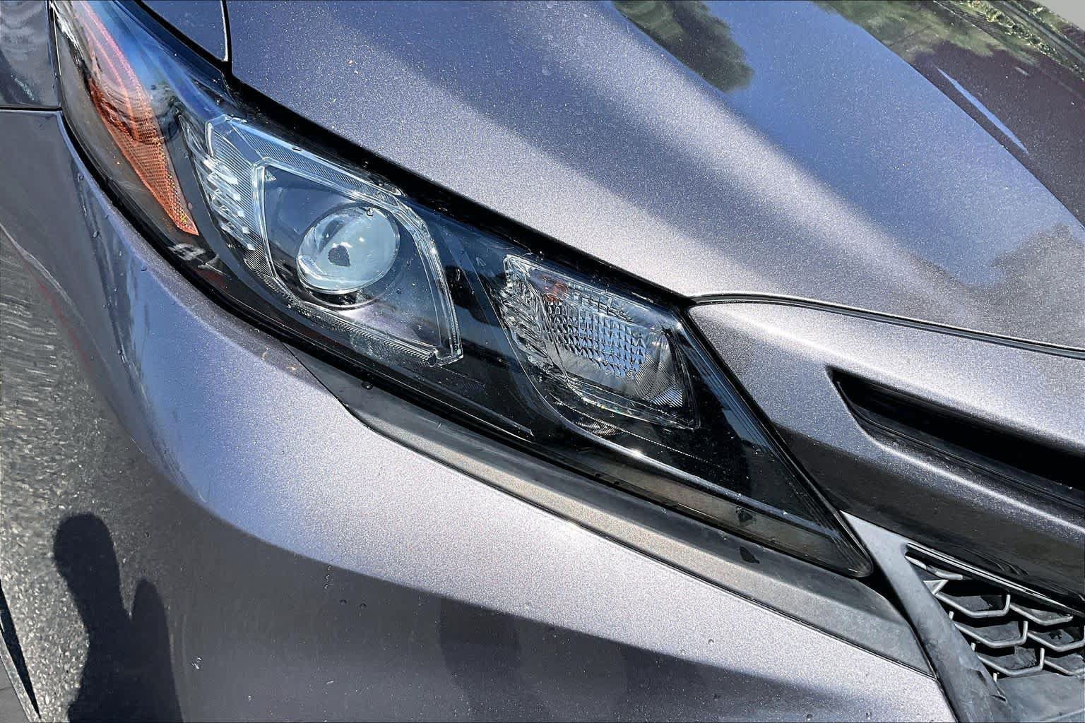 Used 2021 Toyota Camry SE FWD image 27