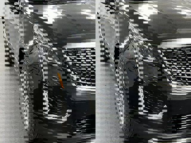 New 2025 Cadillac XT5 Premium Luxury image 10