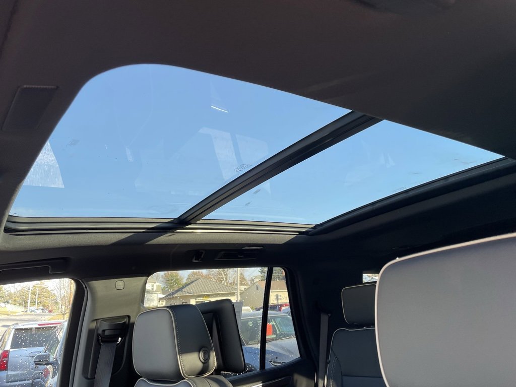 New 2026 Chevrolet Tahoe Premier image 7