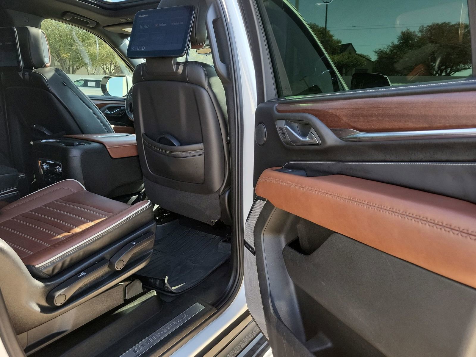Certified 2023 GMC Yukon XL Denali Ultimate image 27