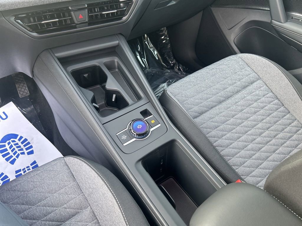 New 2026 Volkswagen Tiguan S AWD/4WD image 18