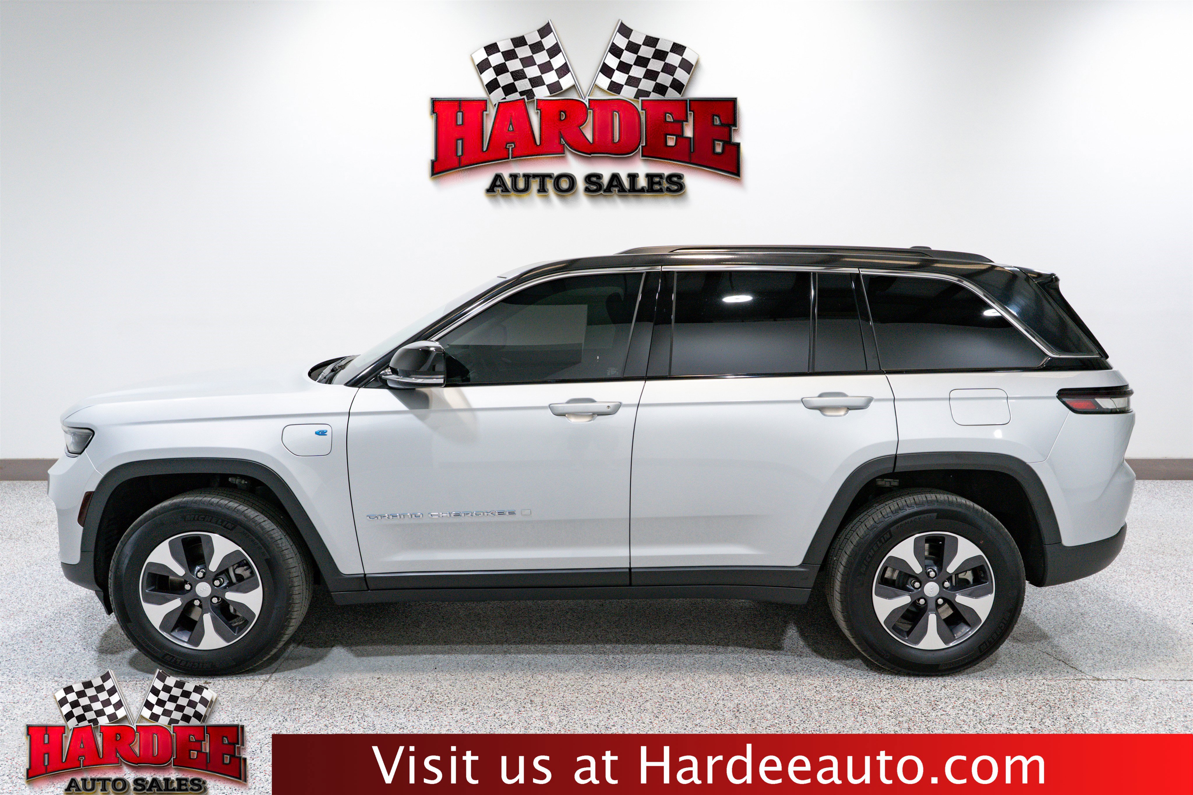 Used 2023 Jeep Grand Cherokee 4WD 4xe