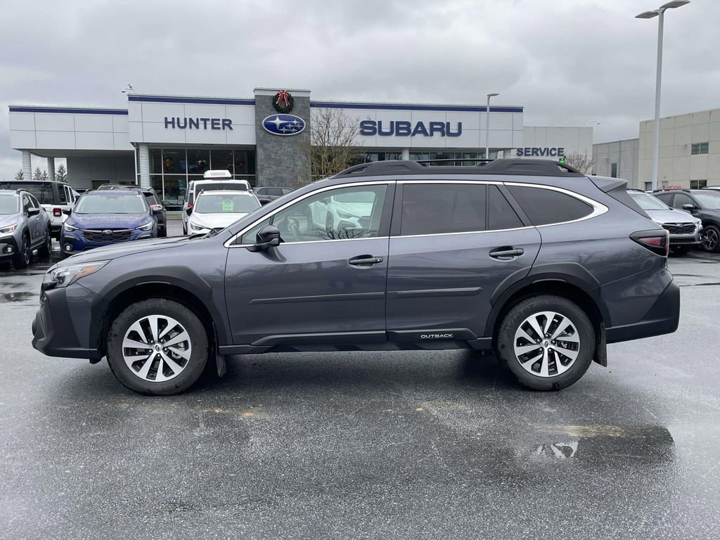 Used 2025 Subaru Outback Premium w/ Popular Package #1 image 24