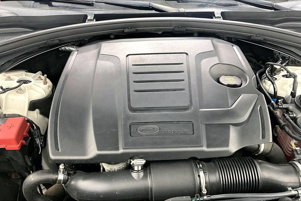 Used 2019 Land Rover Range Rover Velar S AWD/4WD image 9