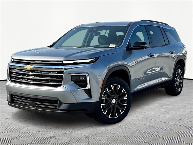 New 2025 Chevrolet Traverse LT w/ Sun and Wheel Package image 3