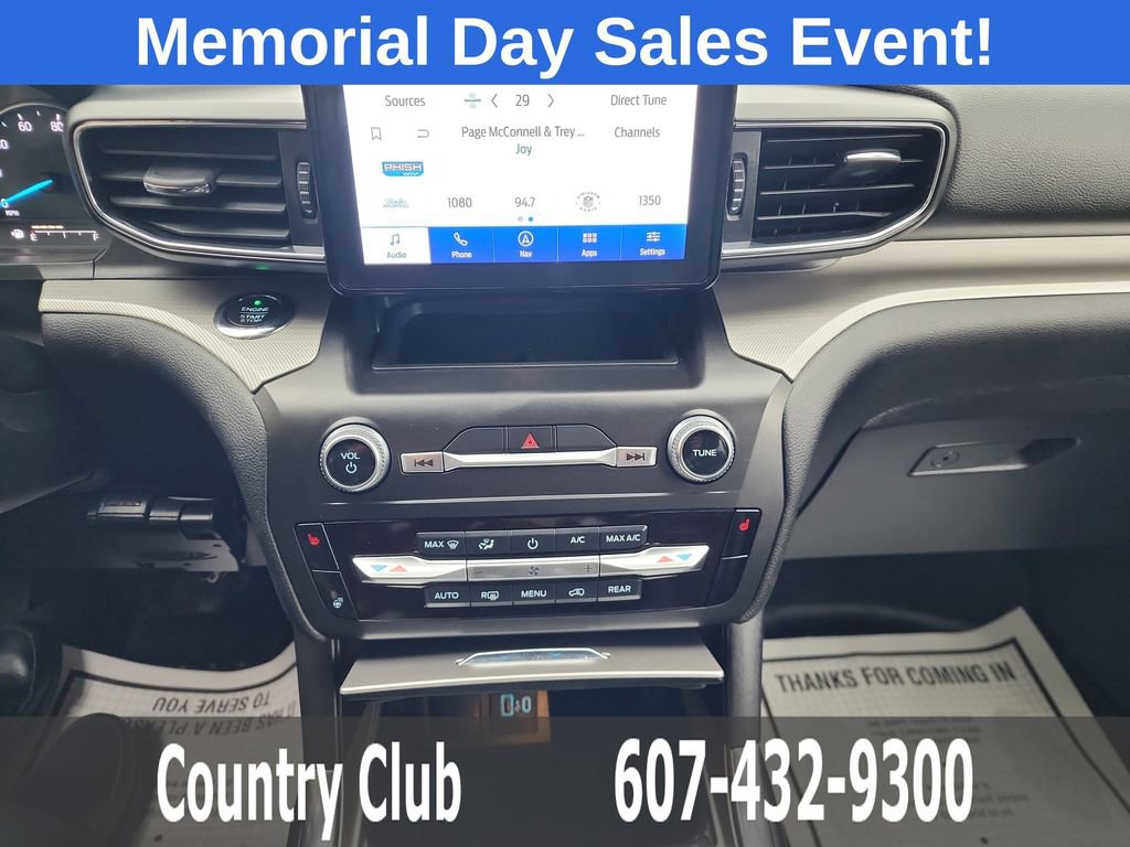 Used 2020 Ford Explorer XLT w/ Equipment Group 202A AWD/4WD image 13