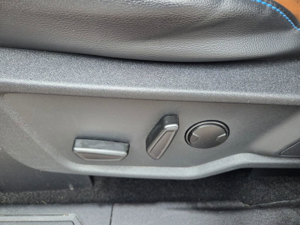 Used 2024 Ford Bronco Outer Banks image 6