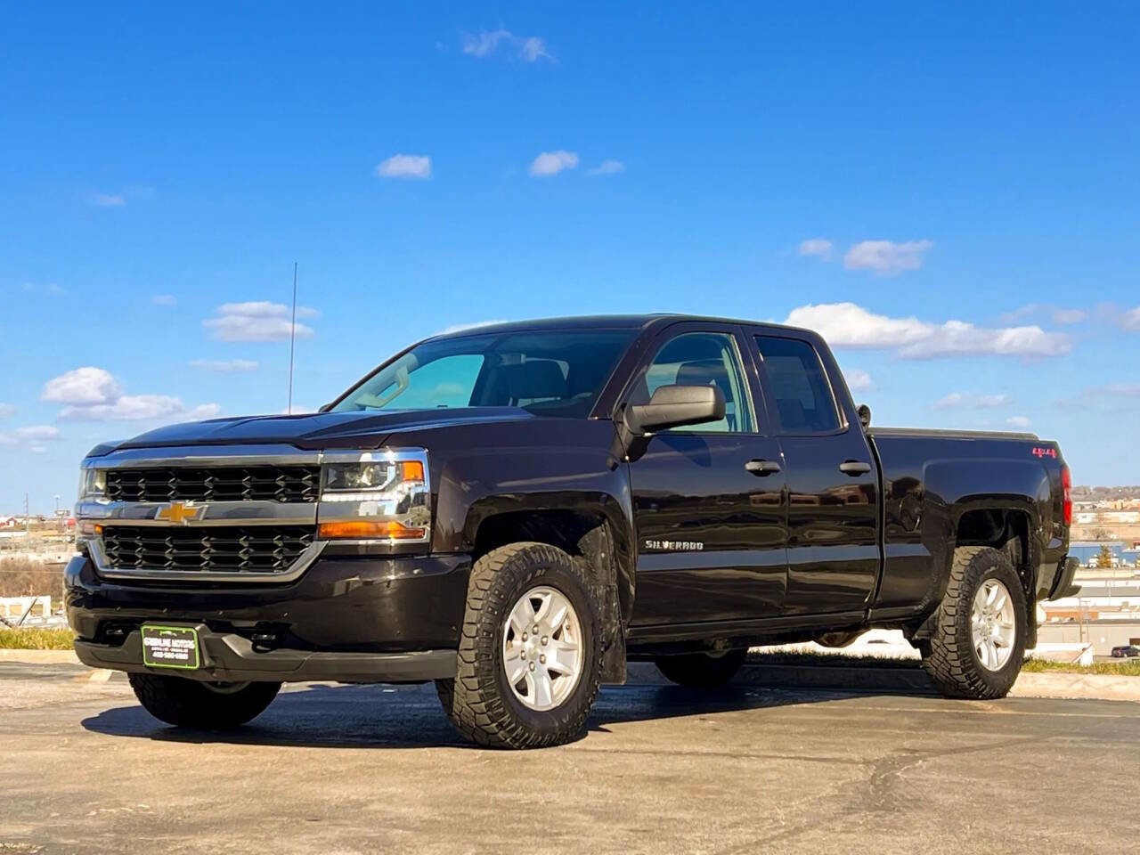 Used 2019 Chevrolet Silverado 1500 W/T w/ WT Convenience Package AWD/4WD image 3