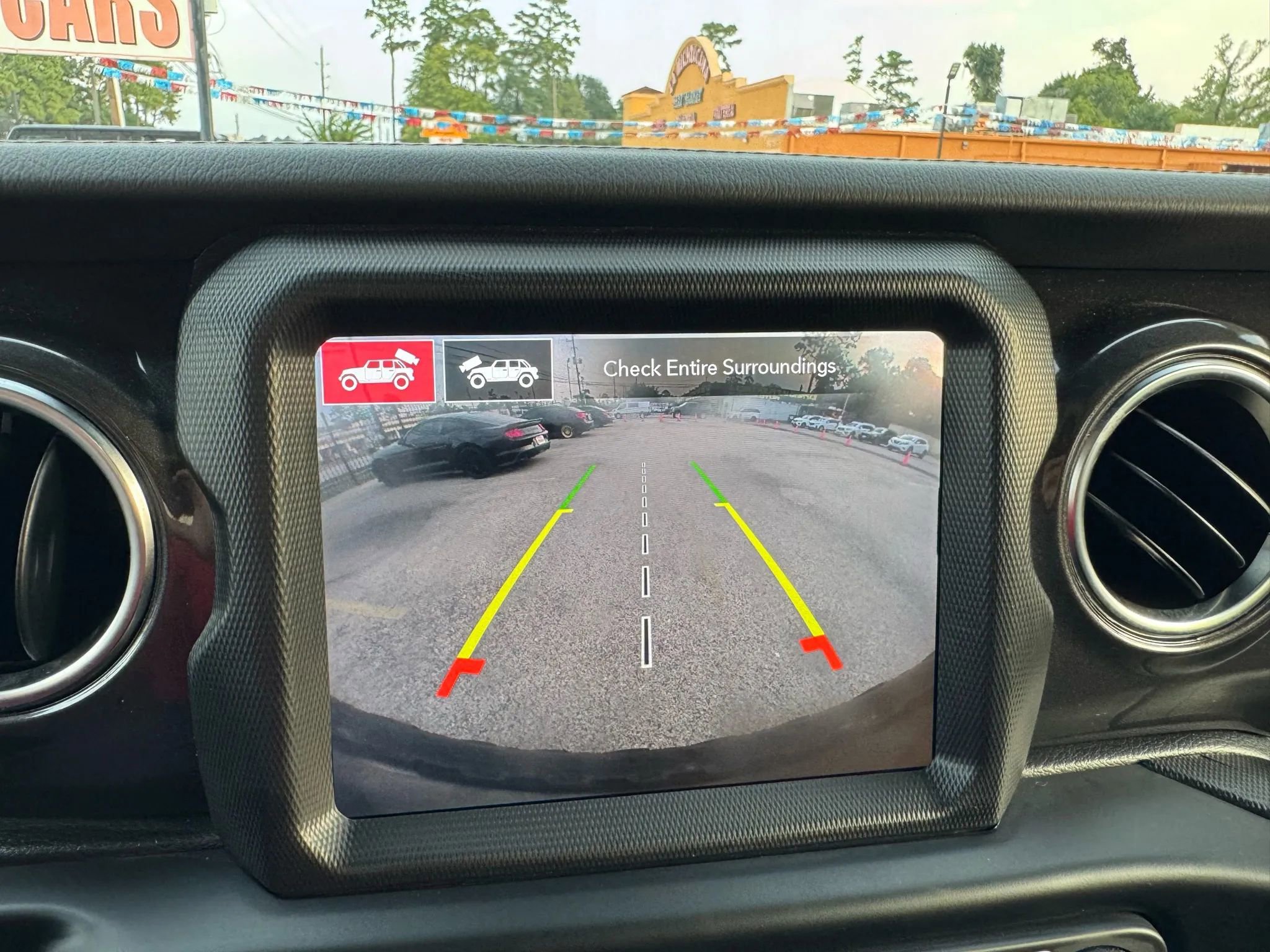 Used 2022 Jeep Wrangler Unlimited Rubicon w/ Dual Top Group image 51