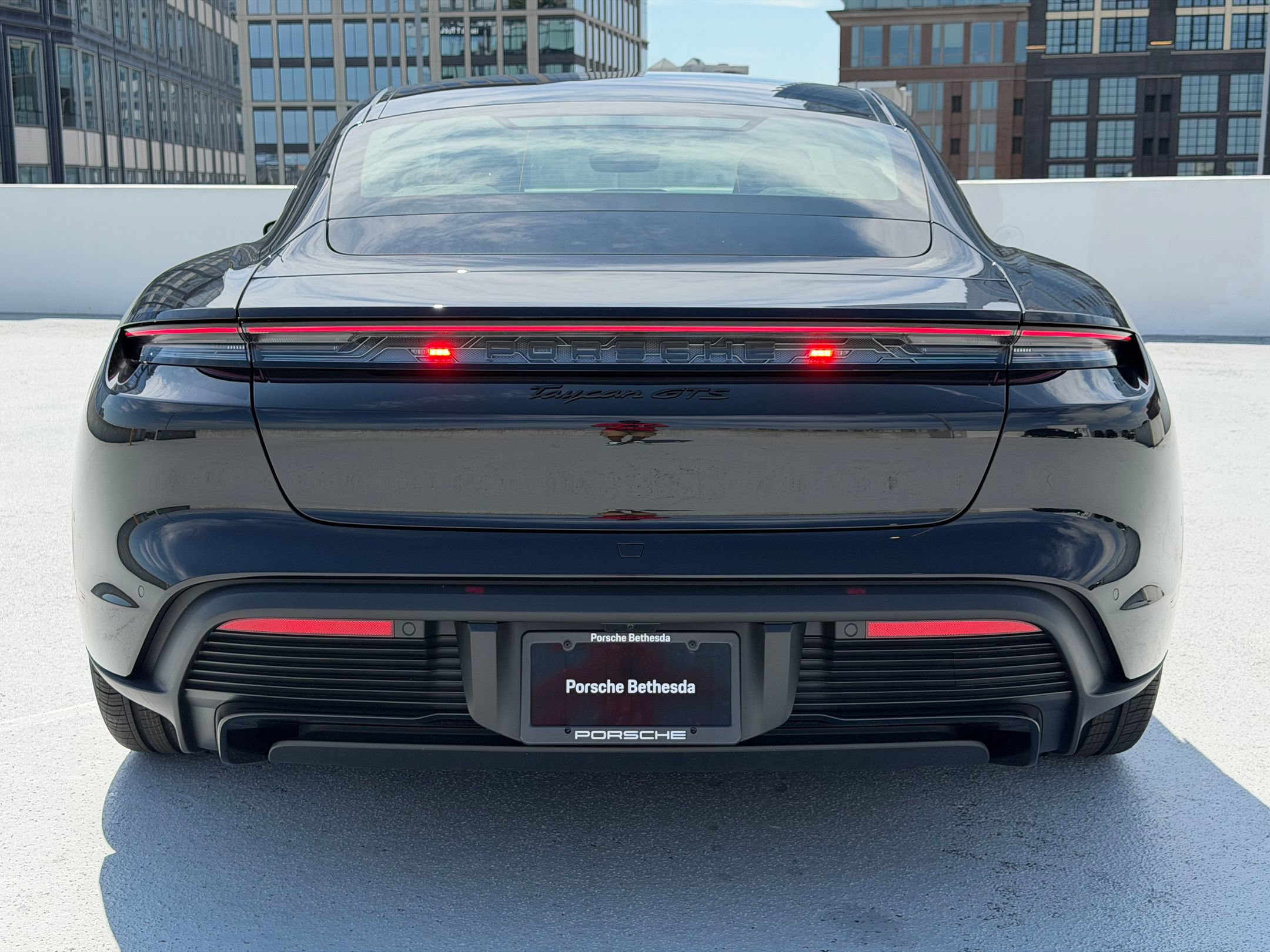 New 2026 Porsche Taycan GTS AWD/4WD image 10