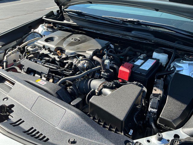 Used 2021 Toyota Camry XSE FWD image 10