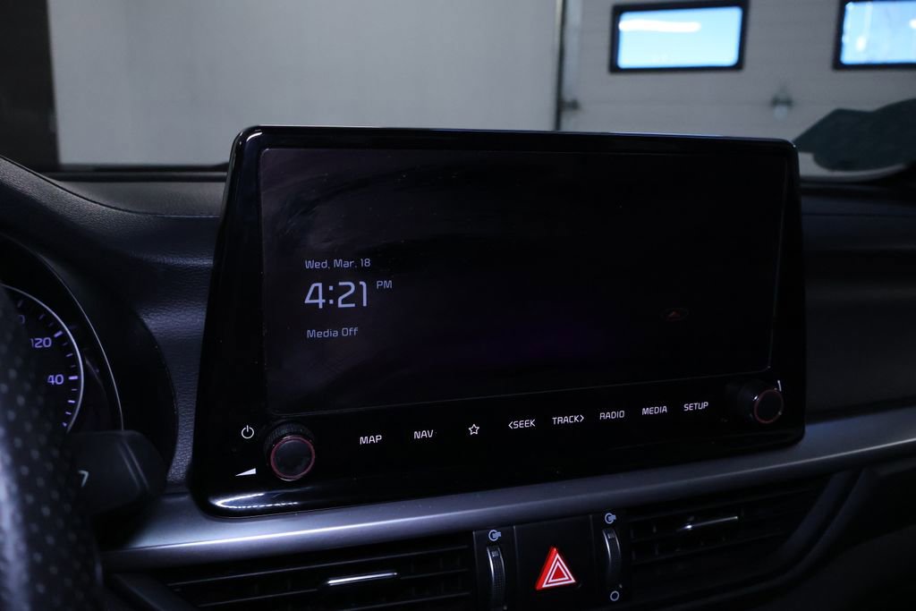 Used 2023 Kia Forte GT-Line image 23