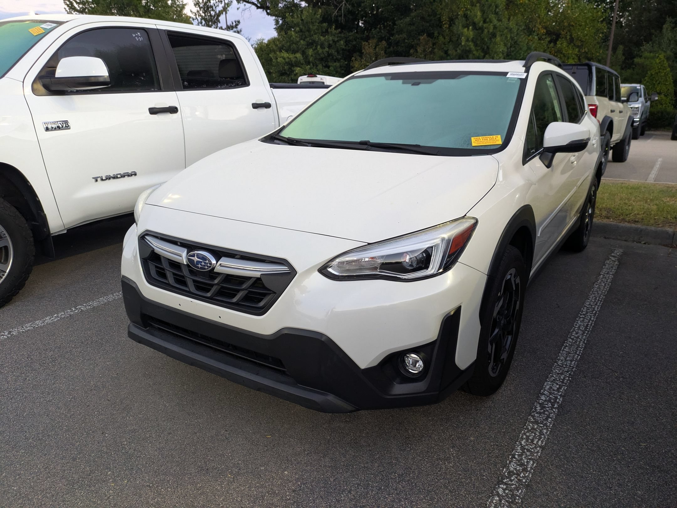 Used 2021 Subaru Crosstrek 2.5i Limited w/ Moonroof Package 1 AWD/4WD image 3