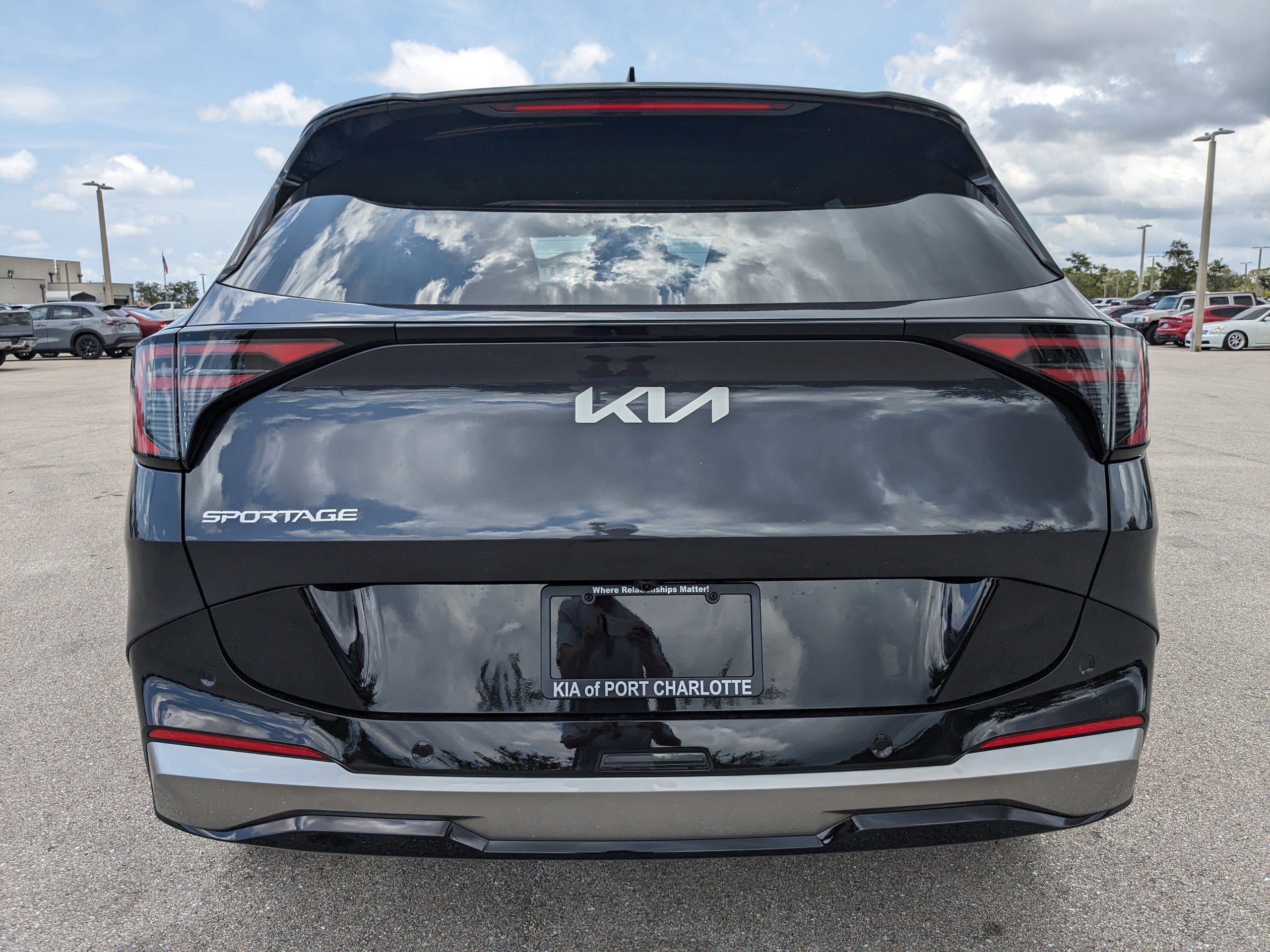 New 2026 Kia Sportage SX image 6