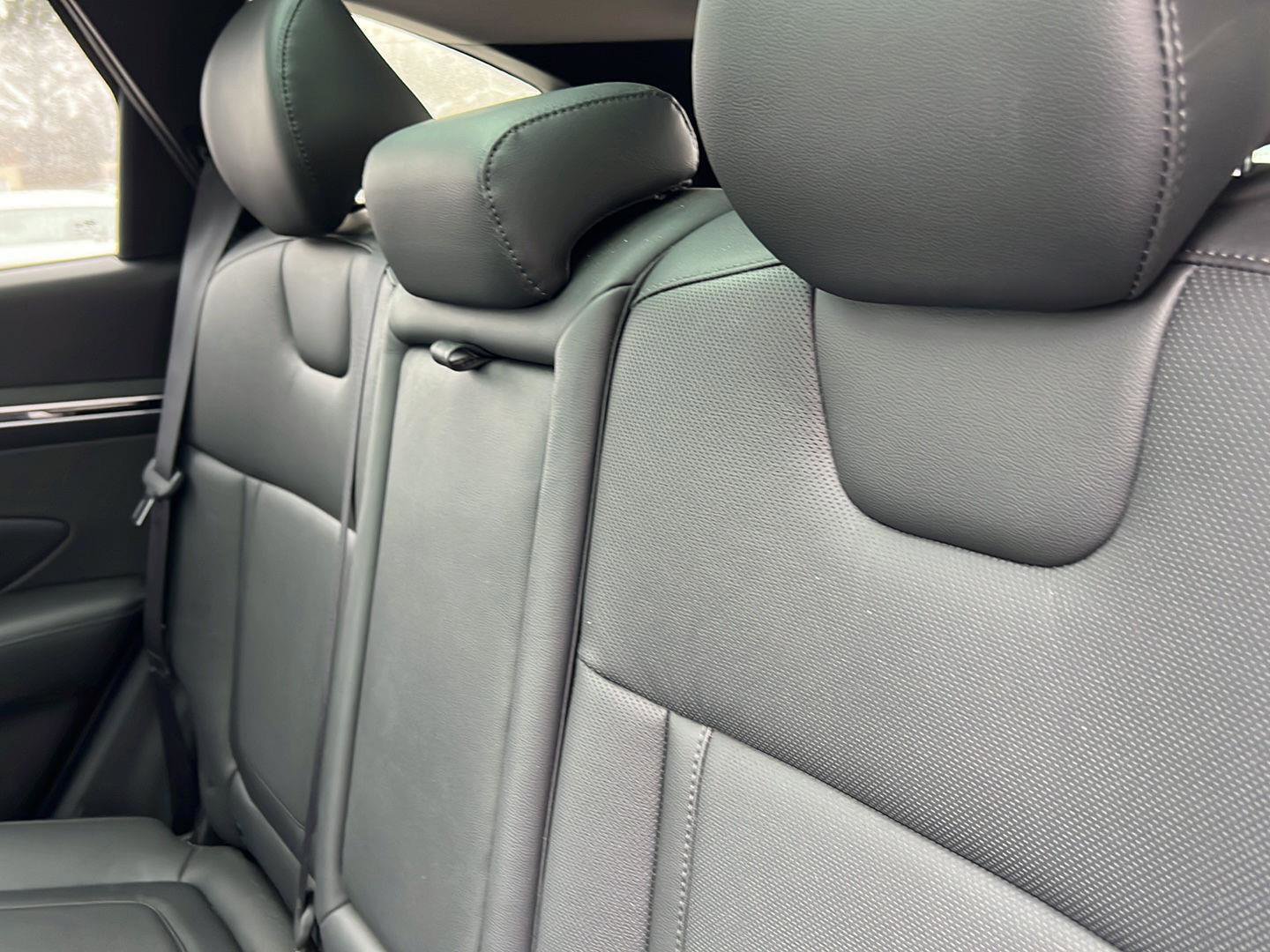 Used 2023 Hyundai Tucson Limited image 10