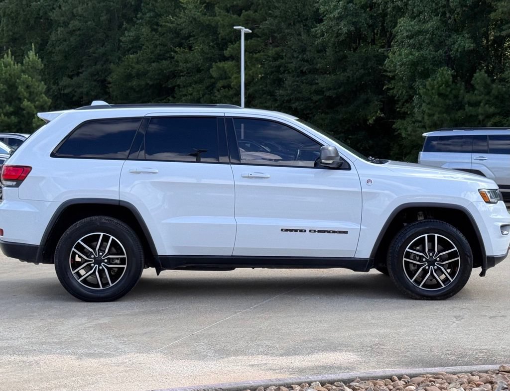 Used 2020 Jeep Grand Cherokee Trailhawk AWD/4WD image 10