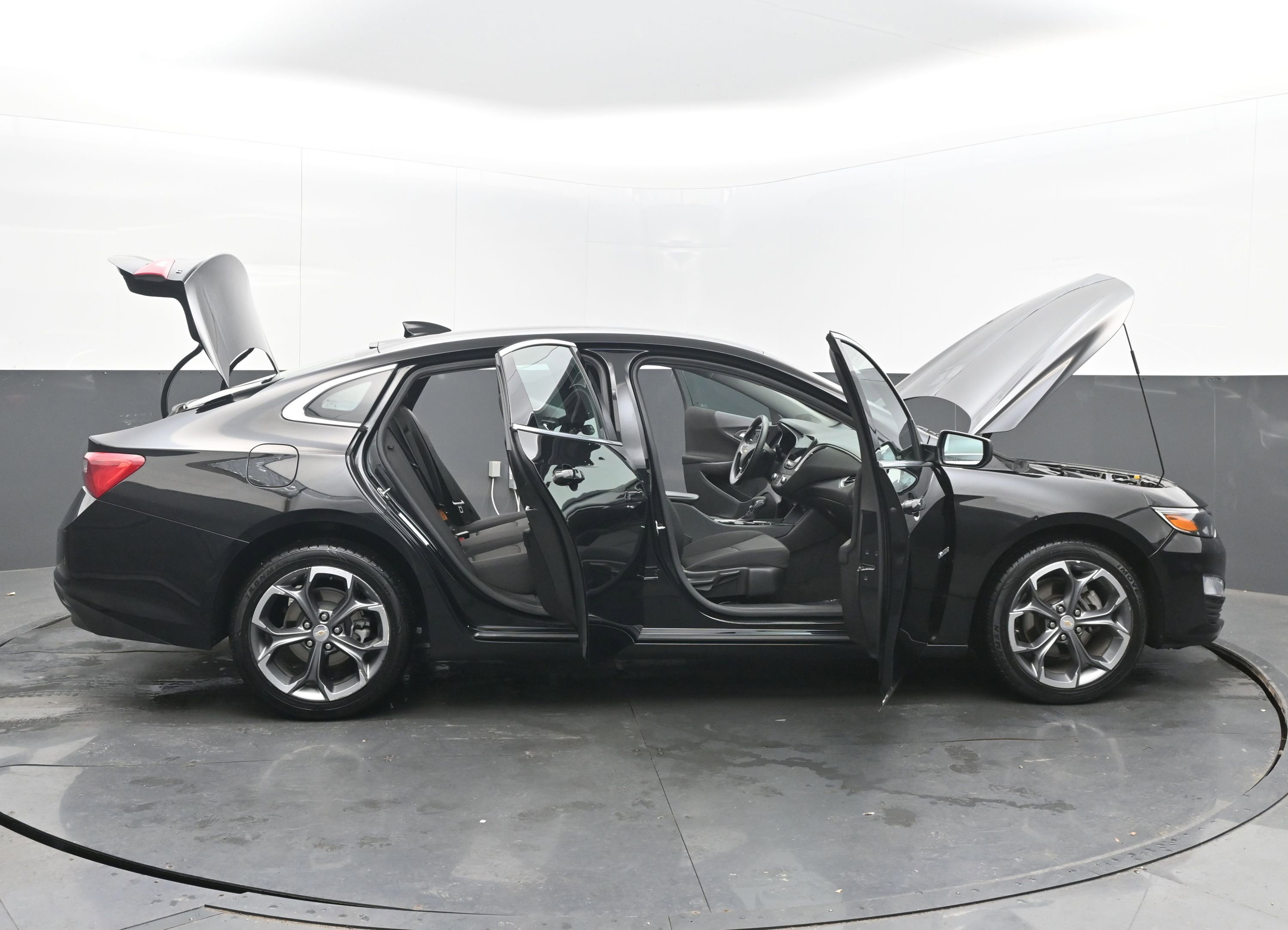 Used 2024 Chevrolet Malibu LT image 43