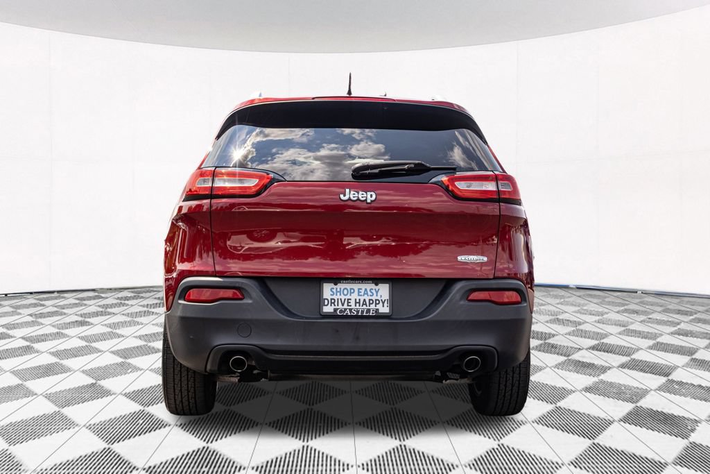 Used 2014 Jeep Cherokee Latitude FWD image 9