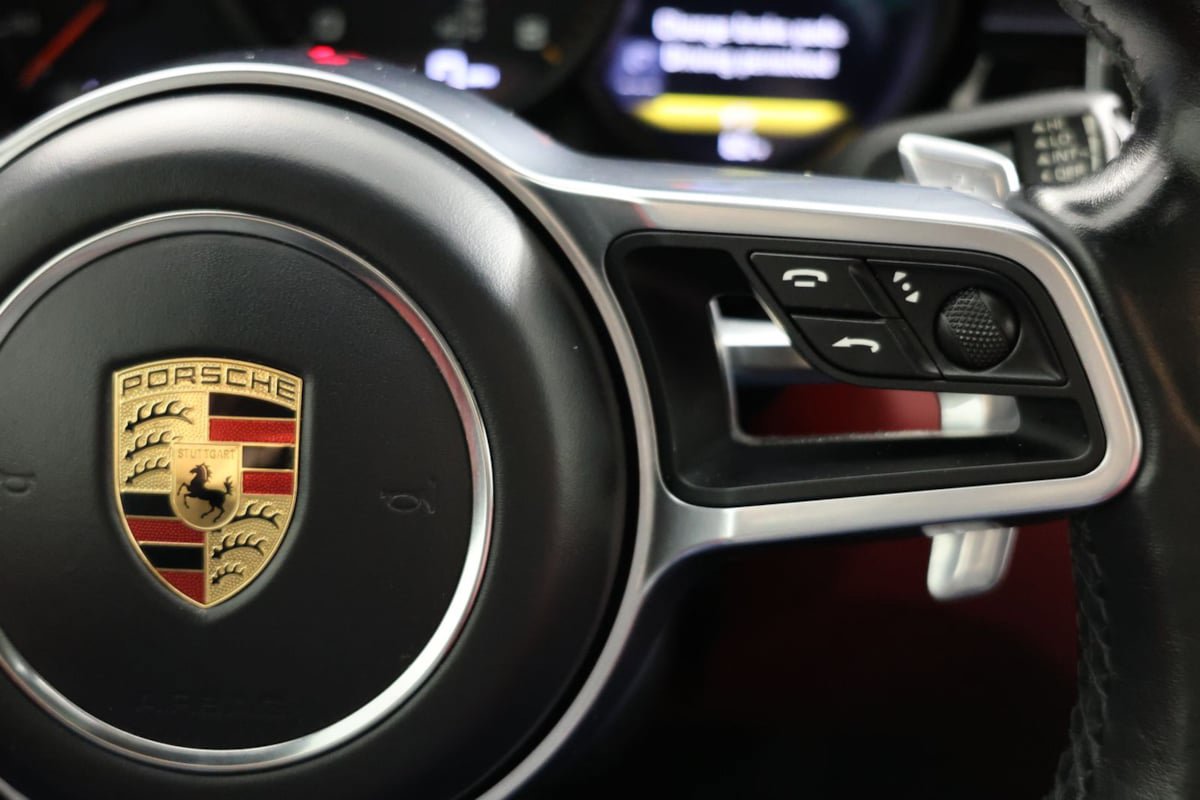 Used 2017 Porsche Macan GTS AWD/4WD image 27