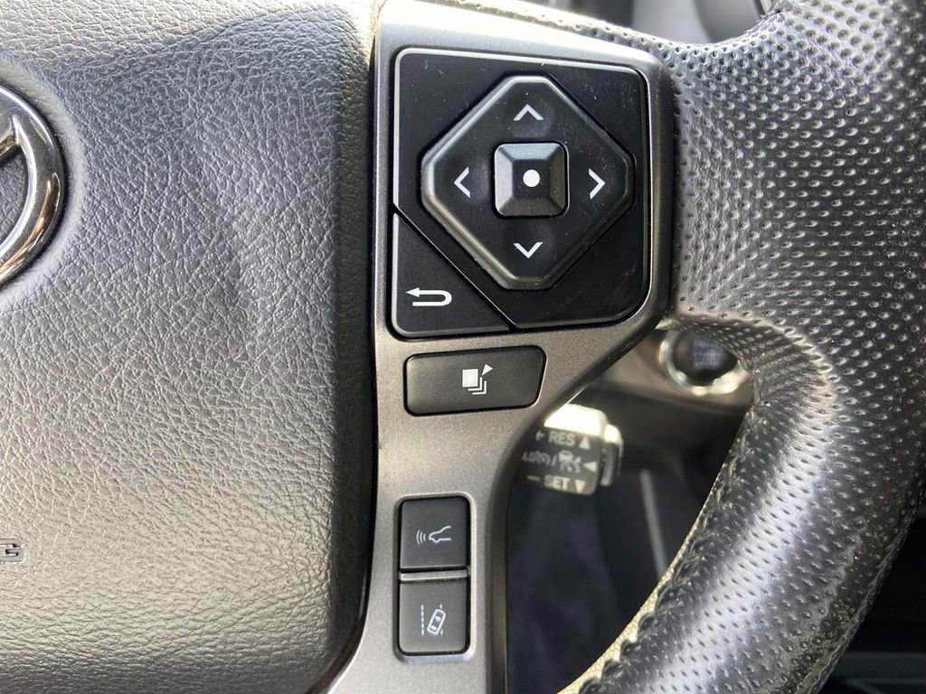 Used 2022 Toyota Tacoma TRD Pro image 34