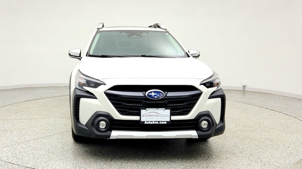 Used 2024 Subaru Outback Touring XT AWD/4WD image 2