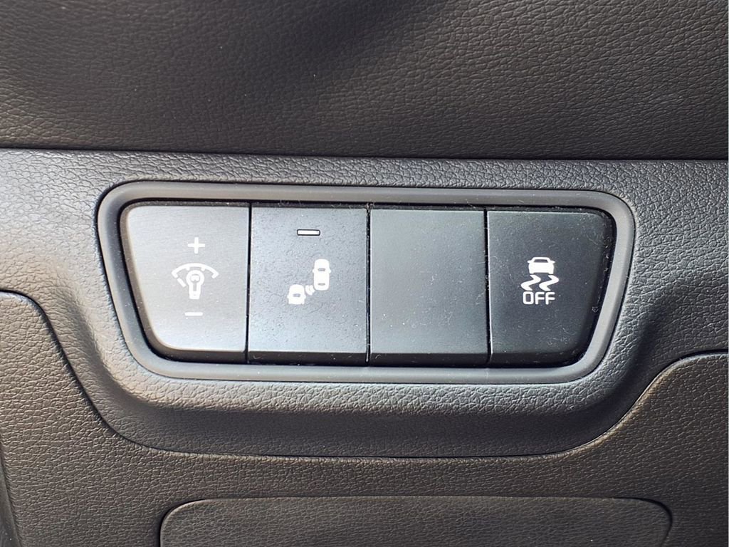 Used 2022 Kia Forte GT-Line w/ GT-Line Technology Package image 19