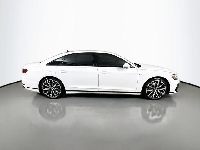 Used 2024 Audi A8 L 3.0T AWD/4WD image 4