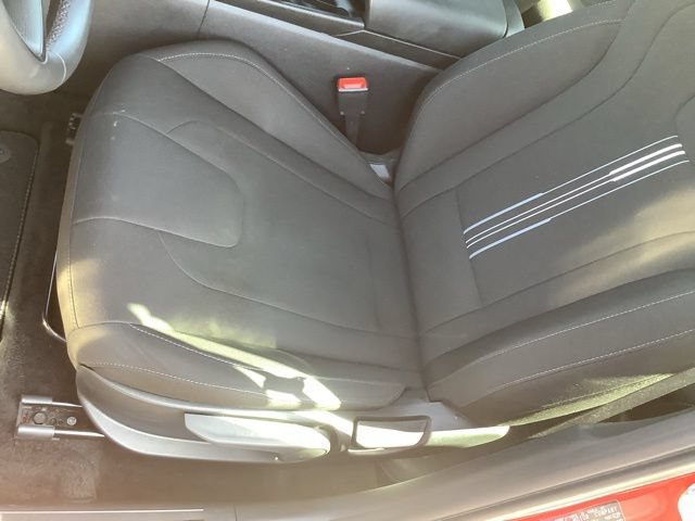 Used 2025 Hyundai Elantra Sport w/ Cargo Package FWD image 9