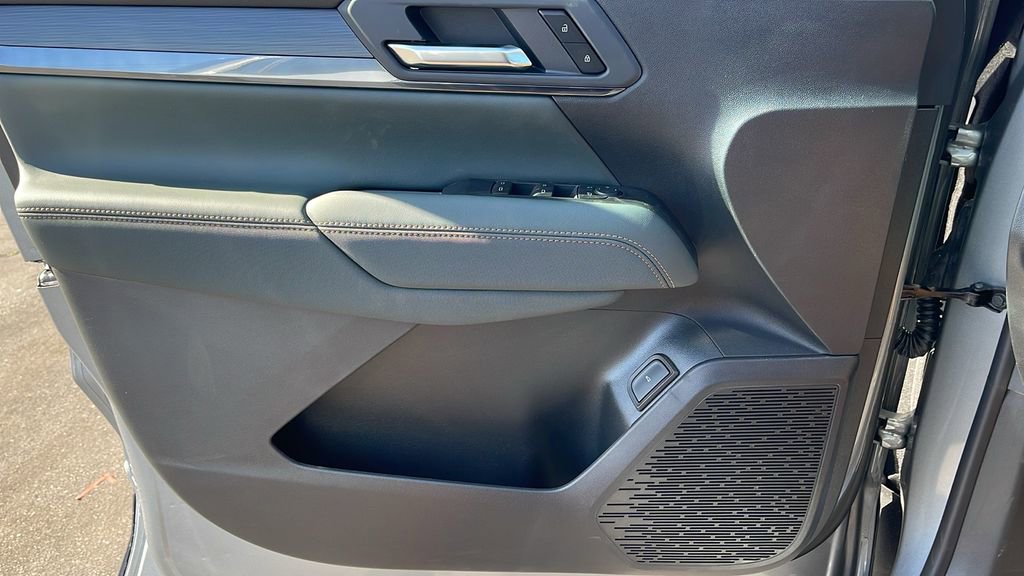 New 2026 GMC Terrain AT4 w/ Technology Package II image 22