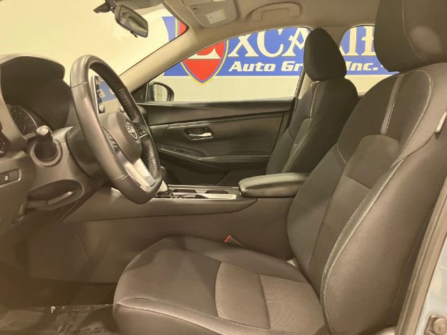 Used 2025 Nissan Sentra SV w/ All-Weather Package image 16