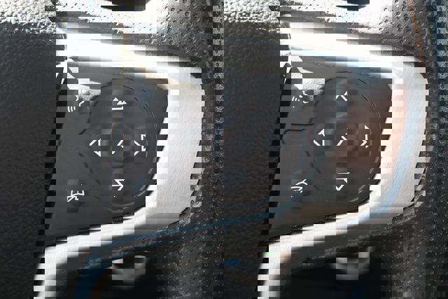 Used 2022 GMC Terrain SLE w/ Driver Convenience Package image 34