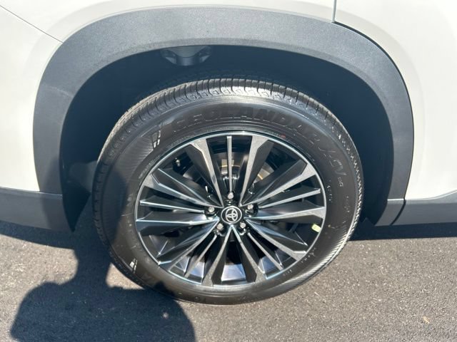 Used 2026 Toyota Grand Highlander AWD Hybrid image 33