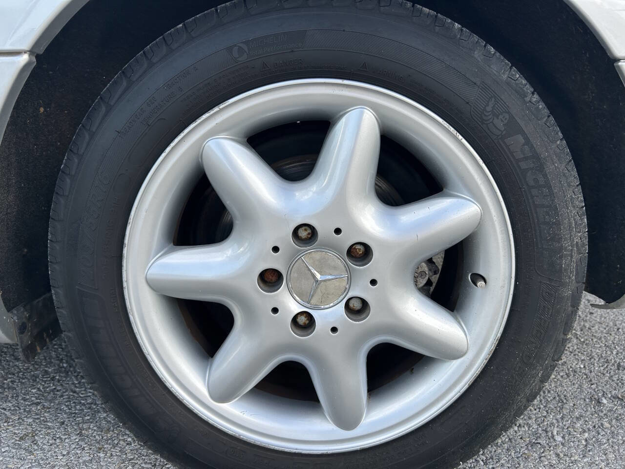 Used 2003 Mercedes-Benz C 240 Sedan image 3